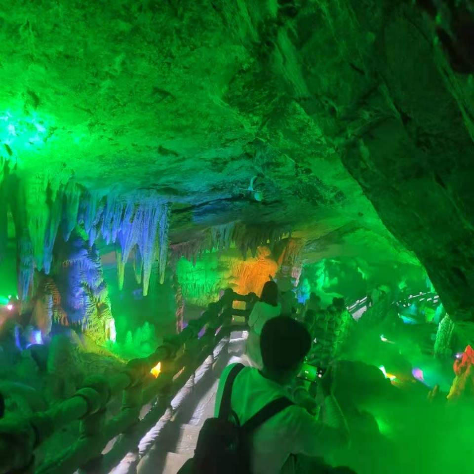 天上嫦娥殿人间广寒宫石柱广寒宫景区正式开园小长假约起来